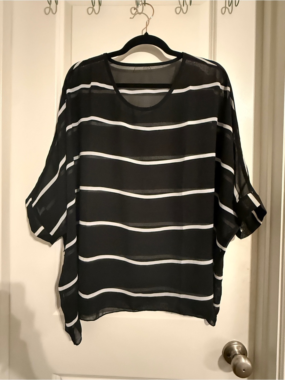 Source Unknown Black & White Striped Sheer Tunic Top